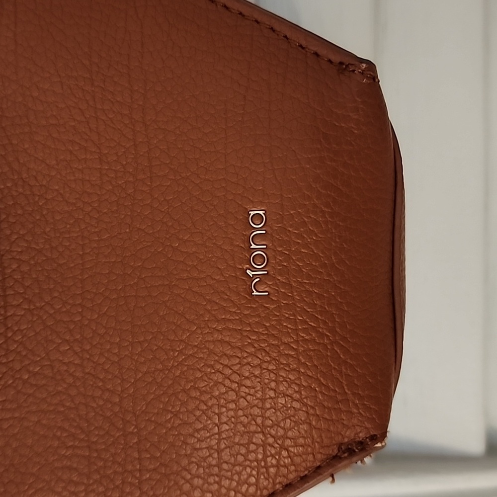 Riona Brown Crossbody Bag - Picture 3 of 8